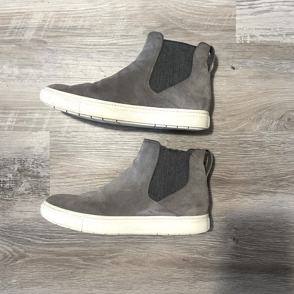 Vince Newlyn Chelsea High Too Sneaker Women’s 8 Modern Minimalist Designer